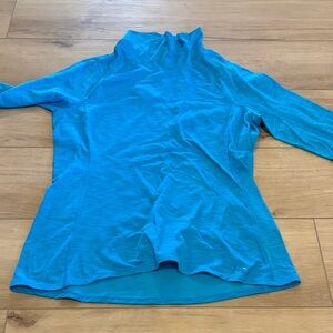Under Armour Vibrant Blue Long Sleeve Cold Gear